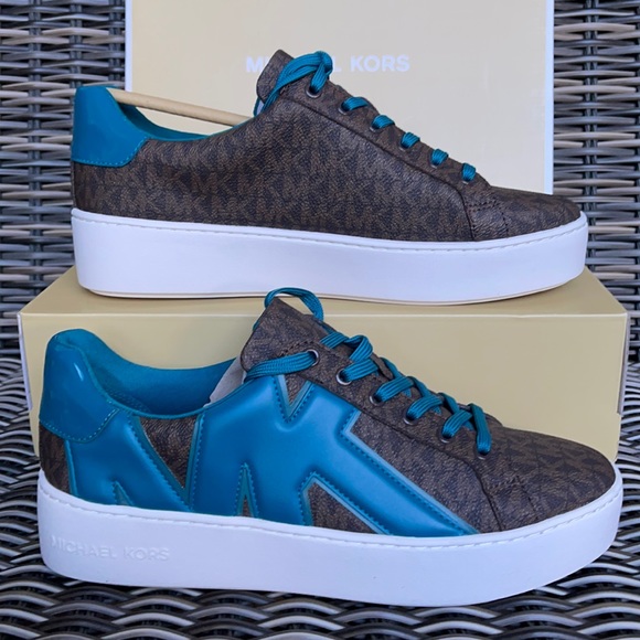Michael Kors Shoes - Michael Kors Poppy Lace Up MK Sig Small WMNS